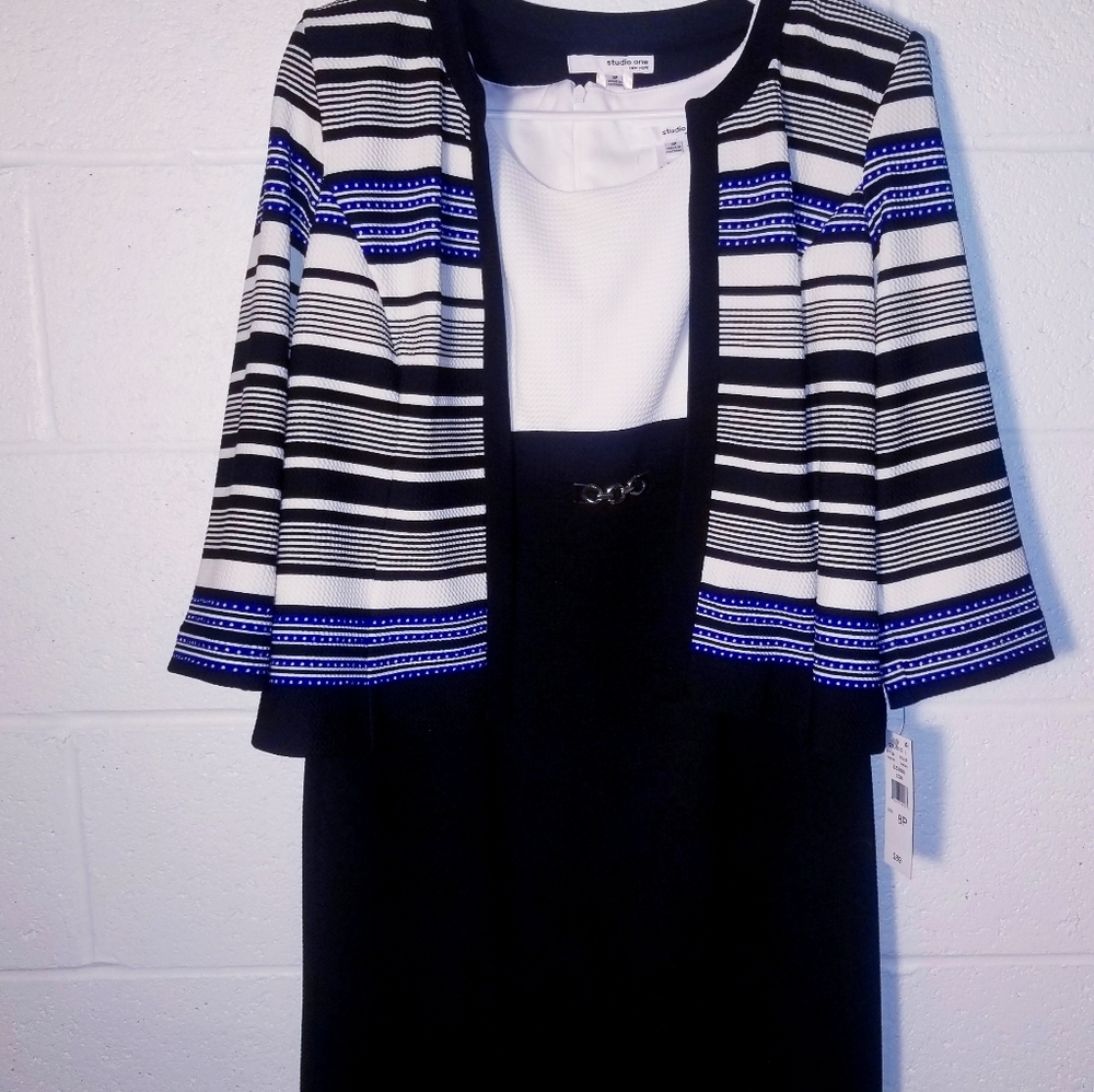 Suit dress